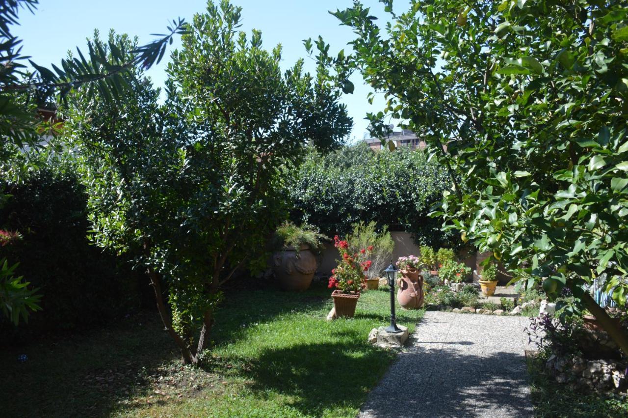 Pensión L'oasi Delle Vigne *
